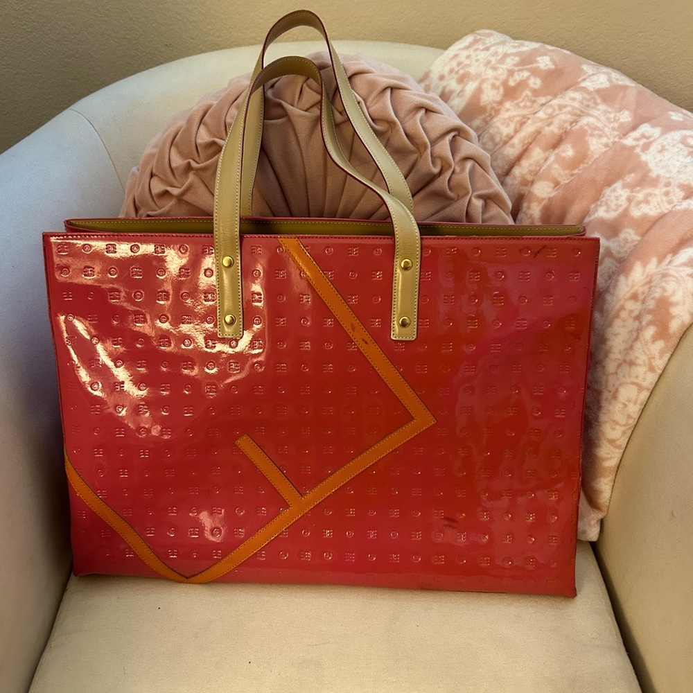 FABULOUS ARCADIA MADE IN ITALY PATENT TOTE BAG 🇮🇹 EUC